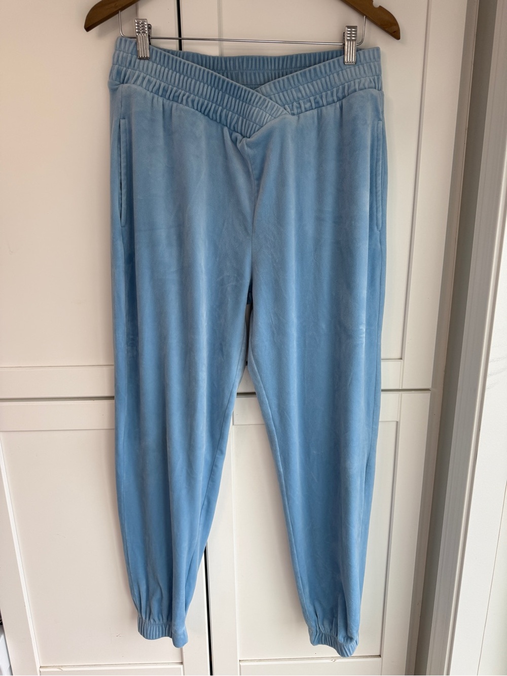 Forever 21 Baby Blue Velour Jogger Pants Y2K 2000s V Waist Soft Girl Size L